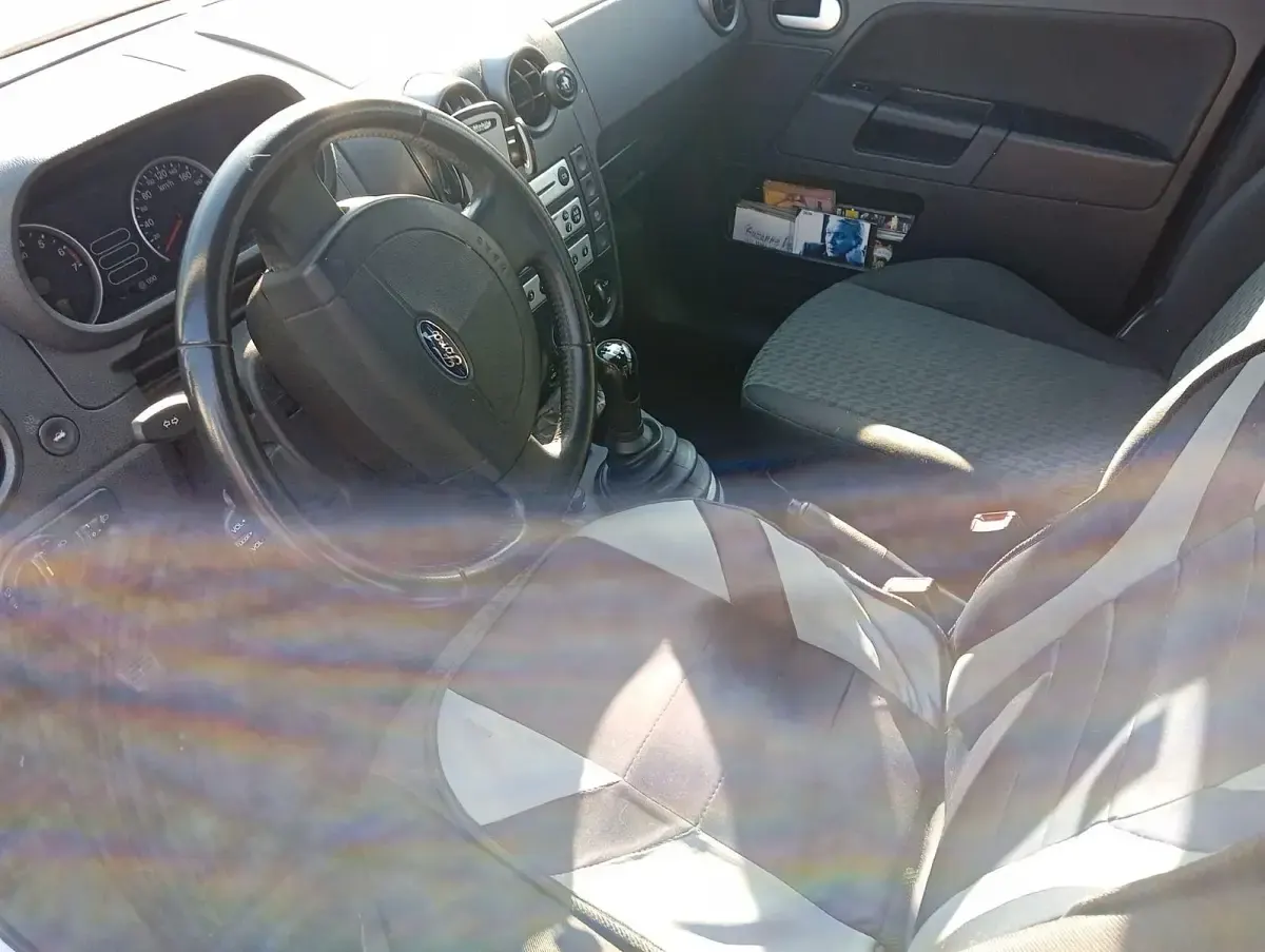 Gebraucht Ford Fusion 80 PS (58 kW) 2004 Silber Kleinwagen
