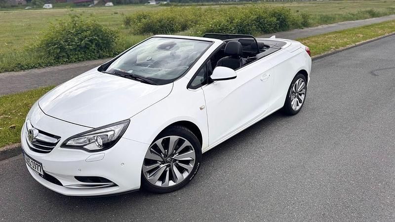 Gebraucht Opel Cascada Ultimate 170 PS (125 kW) 2018 Weiß Cabrio