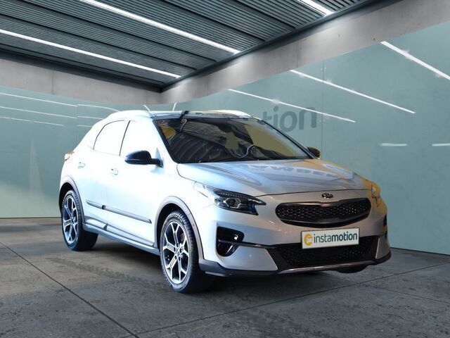 Silber Gebraucht 2020 Kia XCeed Platinum SUV | 24.400 € (Teuer) - Bild 1/2