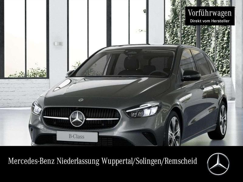 Mountain grau Gebraucht 2025 Mercedes B220 Progressive Van / Kleinbus | 38.500 € (Guter Preis) - Bild 1/4