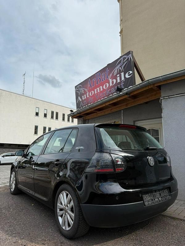 Schwarz Gebraucht 2006 VW Golf V Goal Kleinwagen | 2.800 € (Fairer Preis) - Bild 1/4