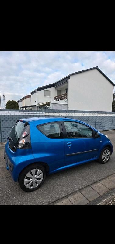 Gebraucht Citroën C1 72 PS (52 kW) 2008 Blau Kleinwagen