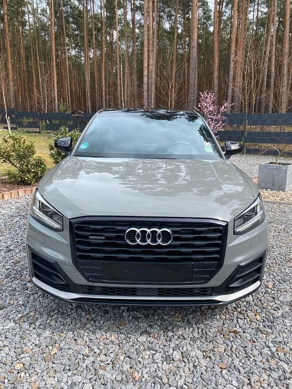 Gebraucht Audi Q2 Comfort 150 PS (110 kW) 2017 Grau SUV