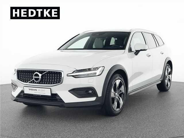 Gebraucht Volvo V60 CC 145 PS (106 kW) 2022 Kombi