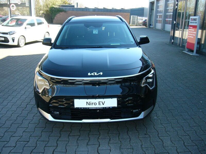 Schwarz Gebraucht 2023 Kia e-Niro Inspiration SUV | 34.990 € (Teuer) - Bild 1/4