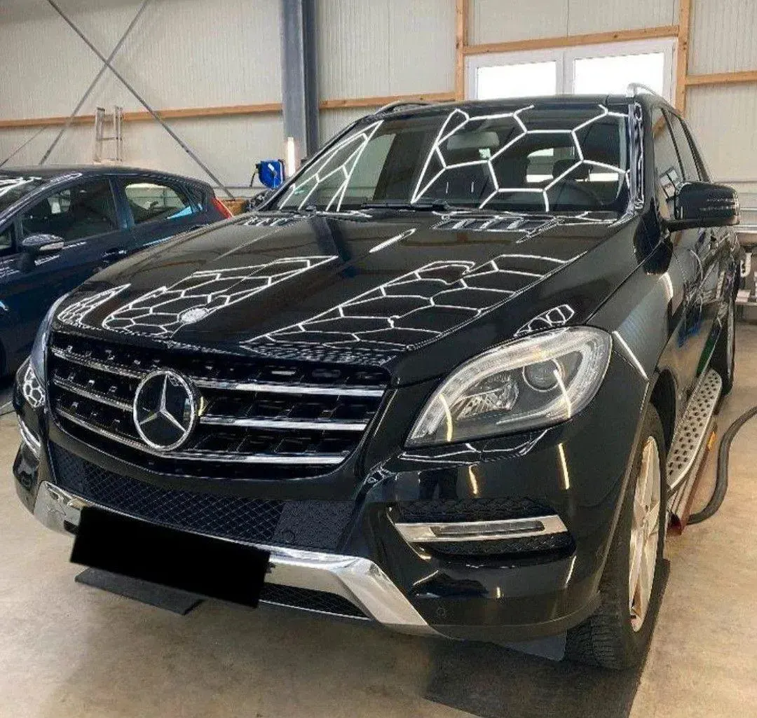 Gebraucht Mercedes ML350 258 PS (189 kW) 2014 Schwarz SUV