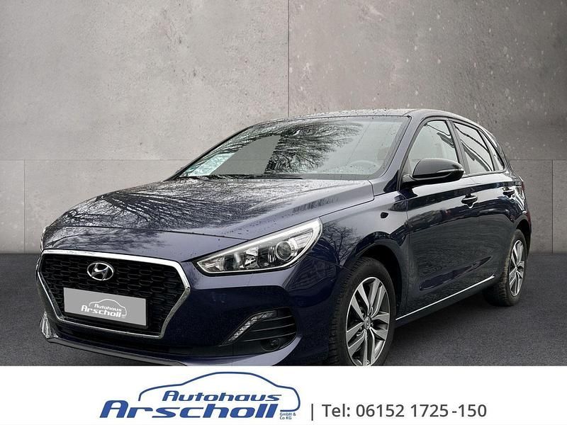 Stellar blue / met Gebraucht 2019 Hyundai i30 YES! Limousine | 17.290 € (Fairer Preis) - Bild 1/4