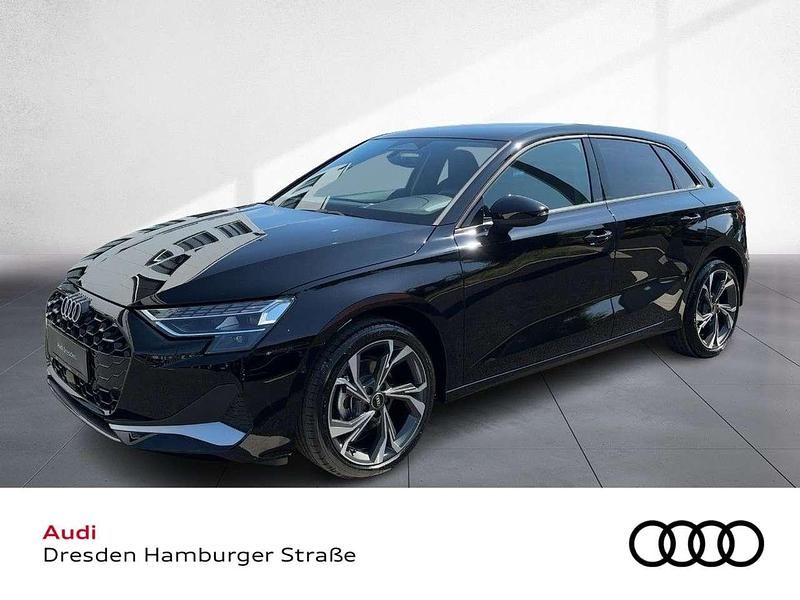 Brillantschwarz Neu 2025 Audi A3 Advanced Limousine | 33.900 € (Guter Preis) - Bild 1/4