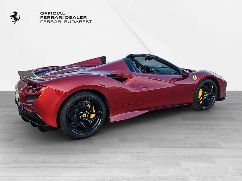 Gebraucht Ferrari F8 721 PS (530 kW) 2023 Rot Cabrio