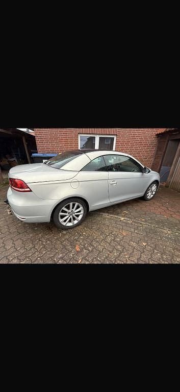 Gebraucht VW Eos 211 PS (155 kW) 2012 Grau Cabrio