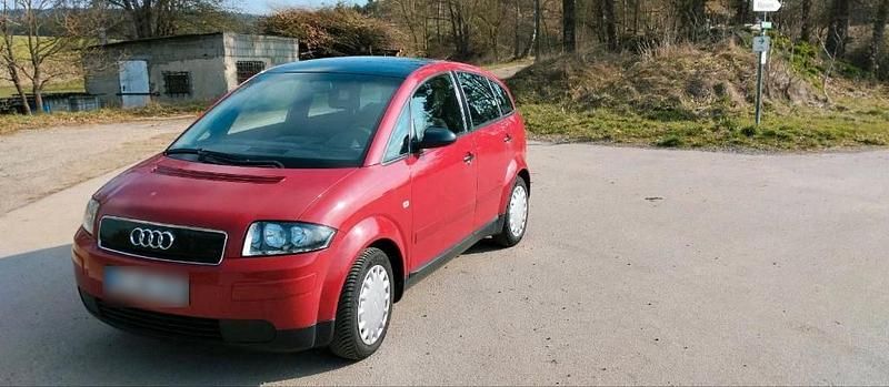 Second-hand Audi A2 75 CP (55 kW) 2002 Roșu Hatchback