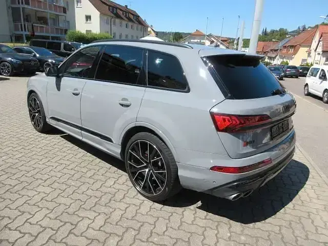 Gebraucht Audi SQ7 Competition 507 PS (372 kW) 2023 Andere SUV