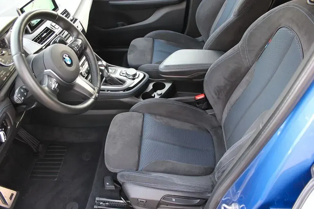 Gebraucht BMW 220 Performance 192 PS (141 kW) 2016 Blau Kombi