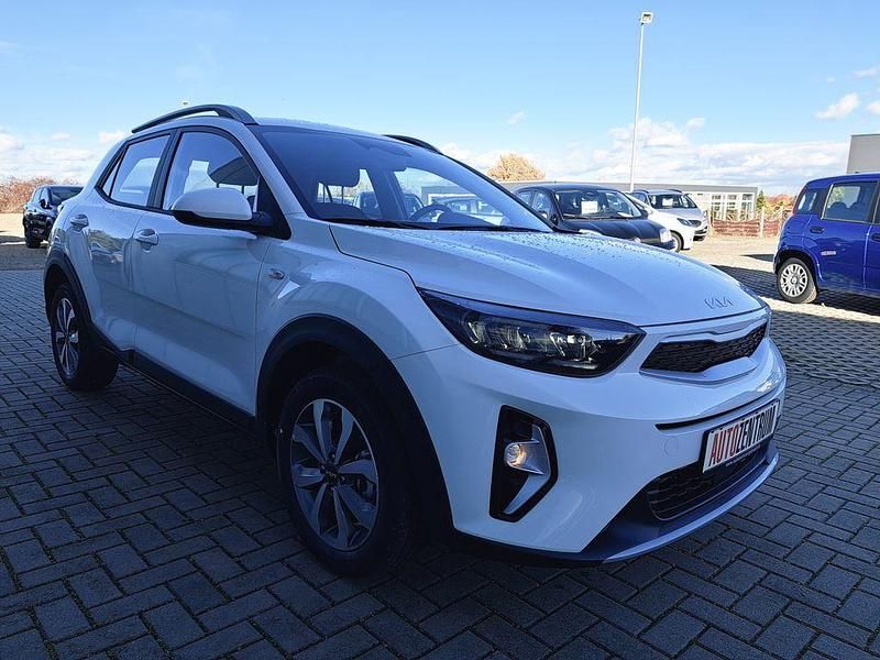 Neu Kia Stonic 101 PS (74 kW) 2025 Weiß SUV