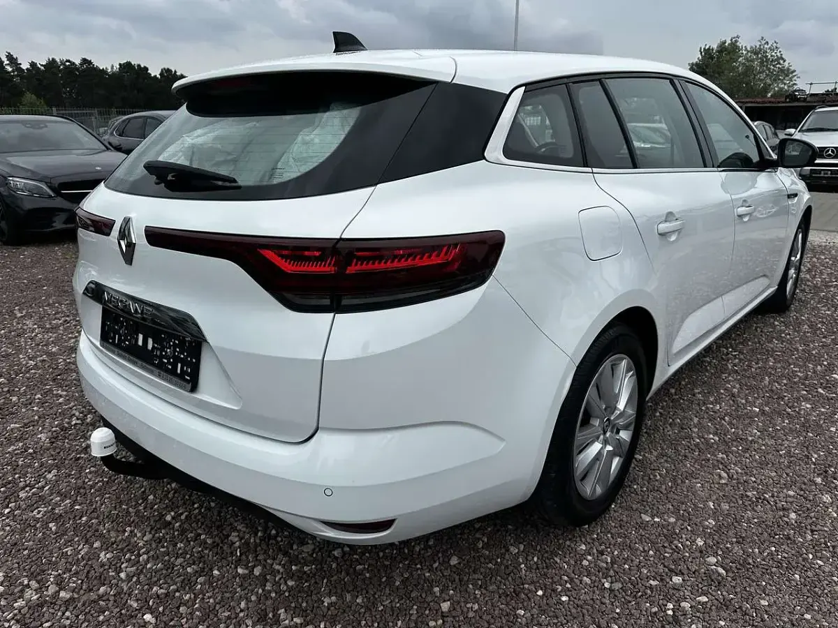 Gebraucht Renault Mégane GrandTour 116 PS (85 kW) 2024 Weiß Kombi