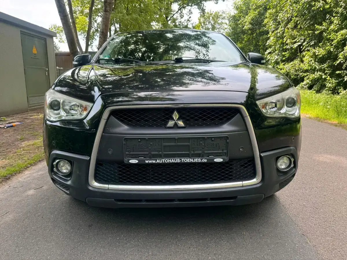 Gebraucht Mitsubishi ASX 150 PS (110 kW) 2011 Schwarz SUV