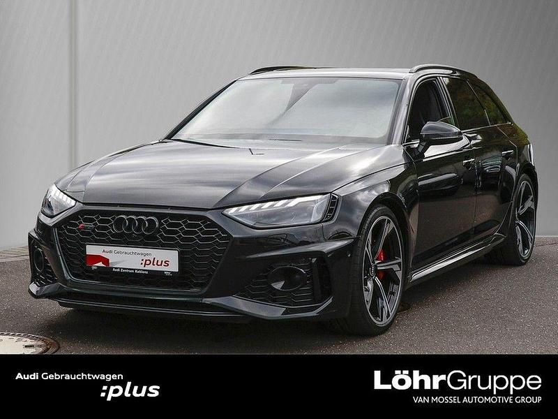 Mythosschwarz metallic Gebraucht 2022 Audi RS4 Ambiente Kombi | 61.980 € (Fairer Preis) - Bild 1/4