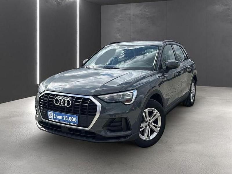 Gebraucht Audi Q3 Ambiente 150 PS (110 kW) 2021 Nanograu metallic SUV