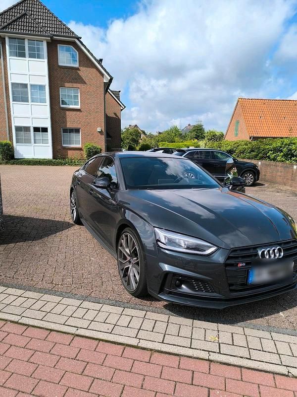 Grau Gebraucht 2018 Audi S5 Coupé | 39.000 € (Fairer Preis) - Bild 1/4