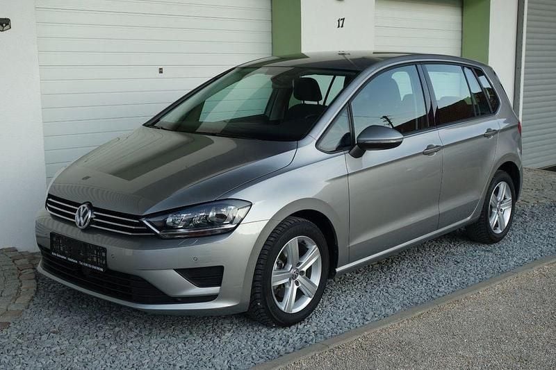 Silber Gebraucht 2014 VW Golf Sportsvan Van / Kleinbus | 13.800 € (Guter Preis) - Bild 1/4