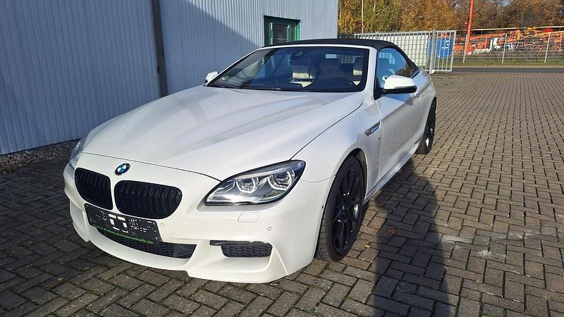 Weiß Gebraucht 2016 BMW 640 Cabriolet Shadowline Cabrio | 34.999 € (Teuer) - Bild 1/4