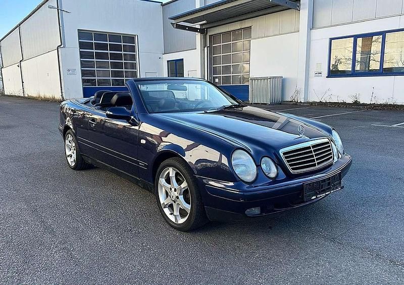Blau Gebraucht 1998 Mercedes CLK200 Sport Edition Cabrio | 8.300 € - Bild 1/4