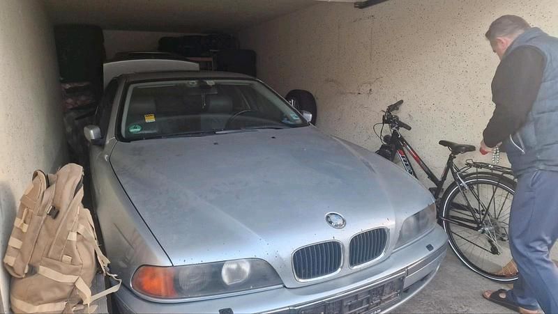 Gebraucht BMW 520 170 PS (125 kW) 1998 Silber Limousine