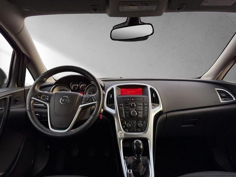 Gebraucht Opel Astra Style 120 PS (88 kW) 2015 Platin anthrazit metallic (metallic) Limousine