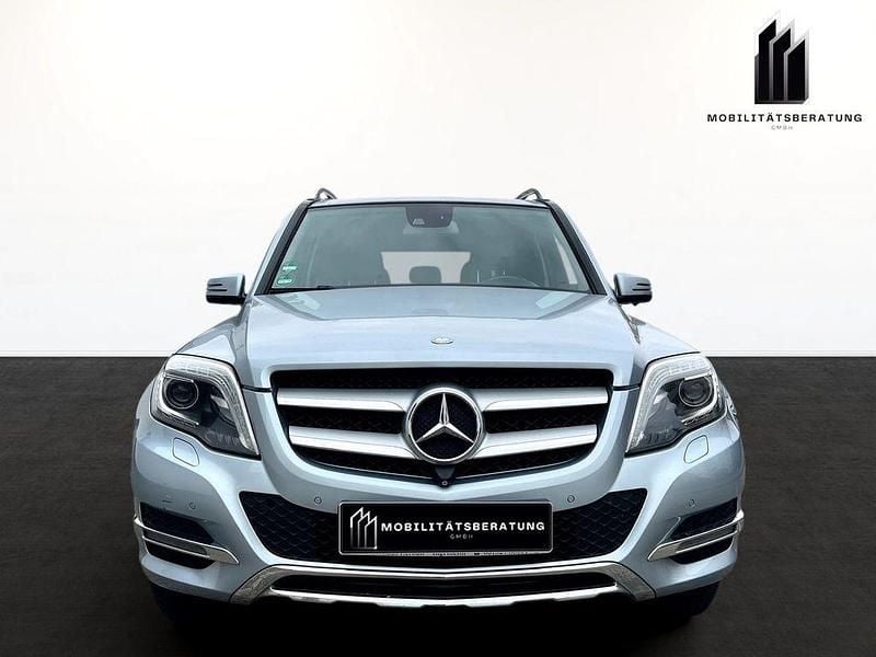 Silber Gebraucht 2015 Mercedes GLK250 SUV | 13.999 € (Guter Preis) - Bild 1/4