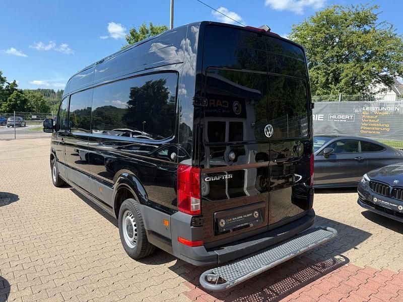 Gebraucht VW Crafter 177 PS (130 kW) 2022 Schwarz Van