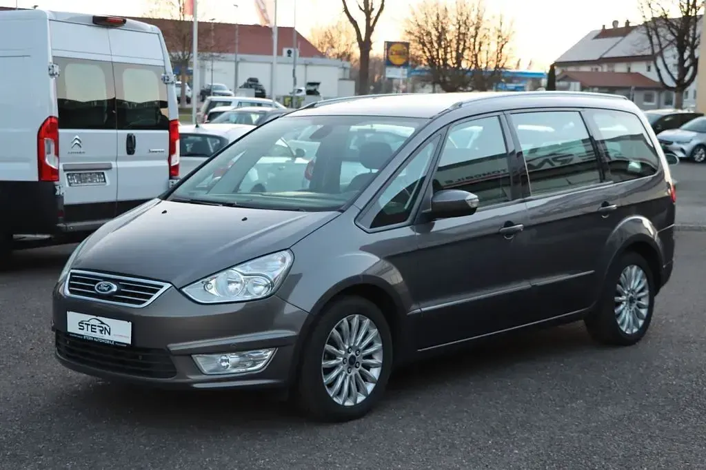 Gebraucht Ford Galaxy Business Edition 160 PS (117 kW) 2015 Braun Van / Kleinbus