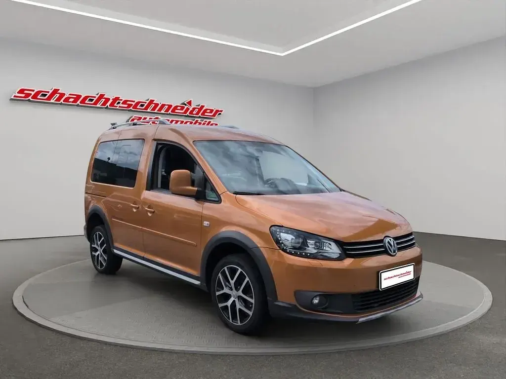 Gebraucht VW Caddy 140 PS (102 kW) 2013 Orange Van / Kleinbus