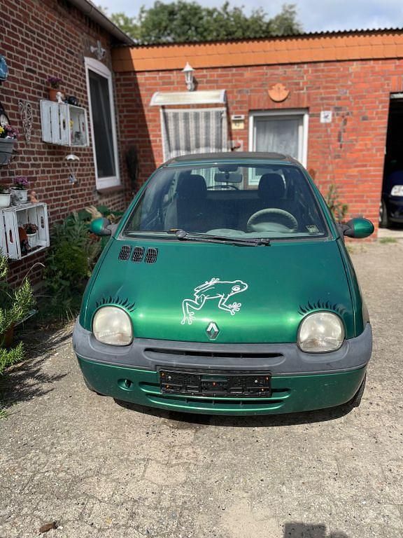 Grün Gebraucht 2002 Renault Twingo Liberty Kleinwagen | 600 € (Guter Preis) - Bild 1/4