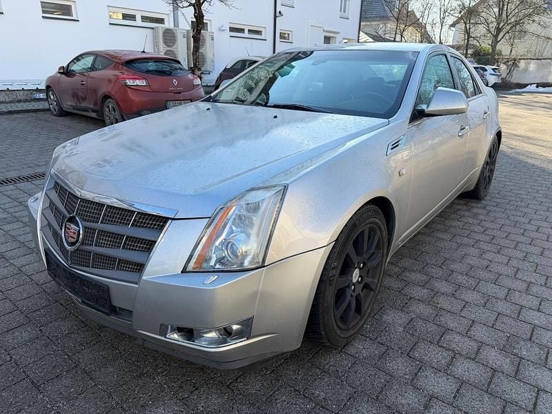 Grau Gebraucht 2008 Cadillac CTS Limousine | 2.600 € (Guter Preis) - Bild 1/4