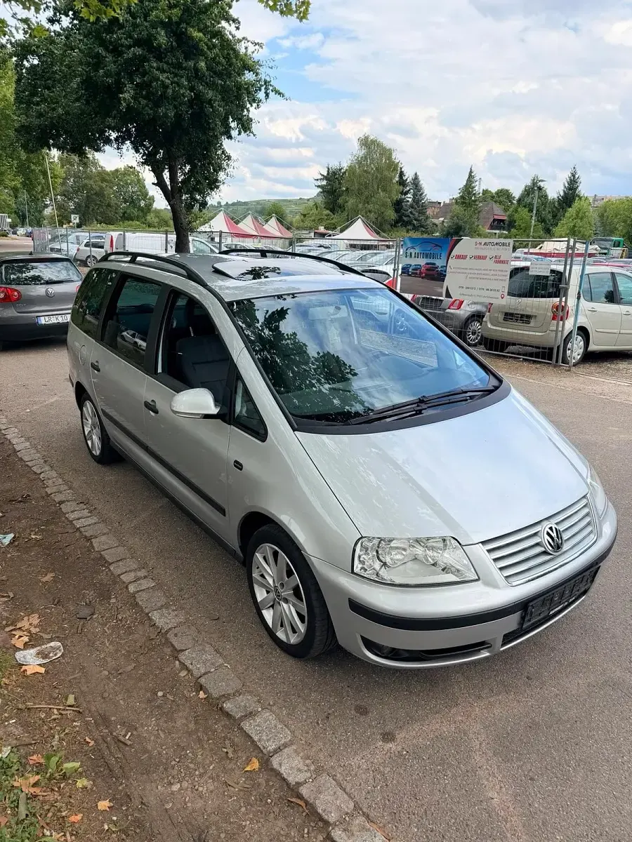 Gebraucht VW Sharan 116 PS (85 kW) 2006 Silber Van / Kleinbus