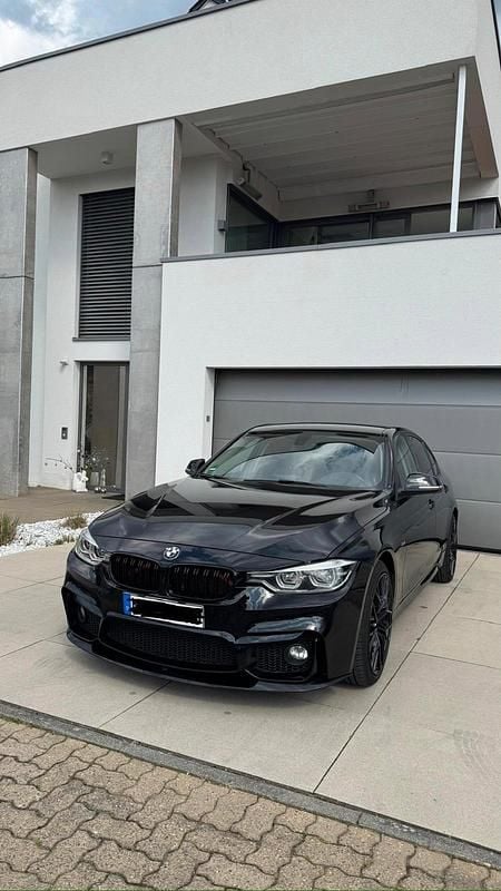 Gebraucht BMW 320 190 PS (139 kW) 2016 Schwarz Limousine