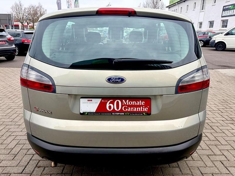 Gebraucht Ford S-MAX Trend 145 PS (106 kW) 2009 Silber Van / Kleinbus