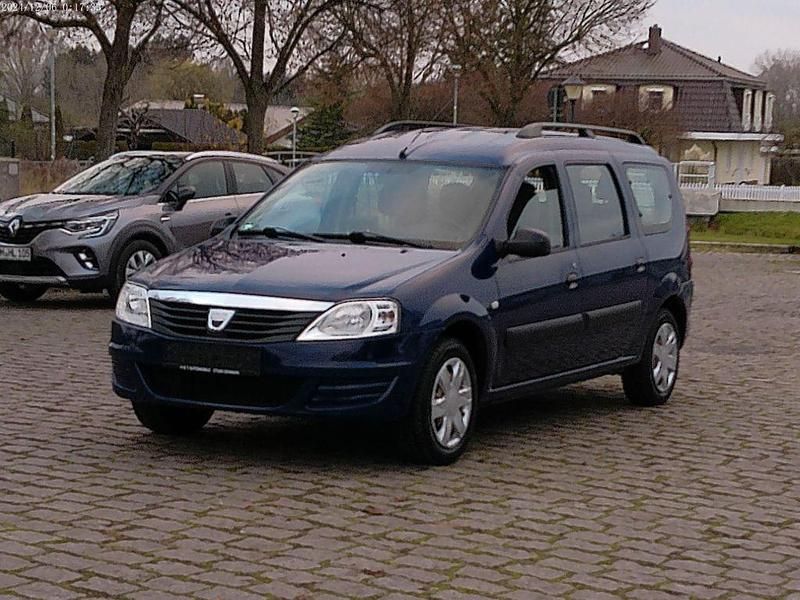 Blau Gebraucht 2009 Dacia Logan MCV Kombi | 3.980 € (Fairer Preis) - Bild 1/4