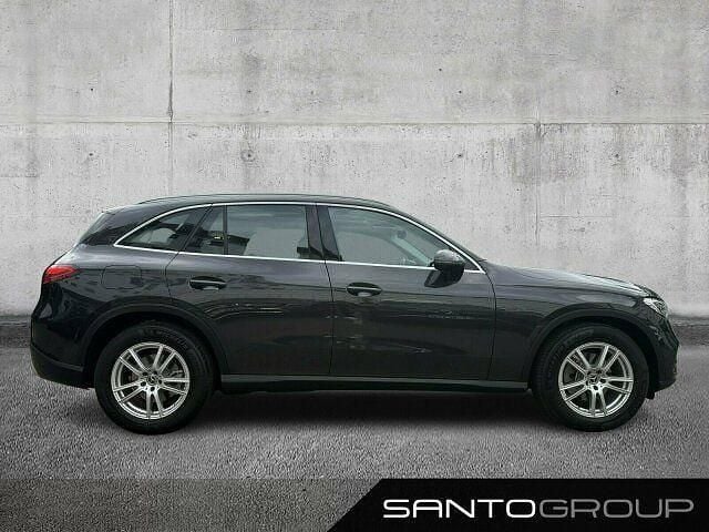 Gebraucht Mercedes 200 Avantgarde 204 PS (150 kW) 2024 SUV