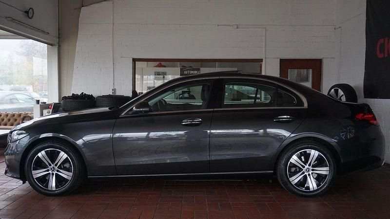 Gebraucht Mercedes C300 258 PS (189 kW) 2021 Grau Limousine