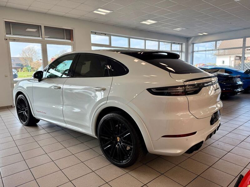 Gebraucht Porsche Cayenne Turbo 549 PS (403 kW) 2023 Weiß SUV