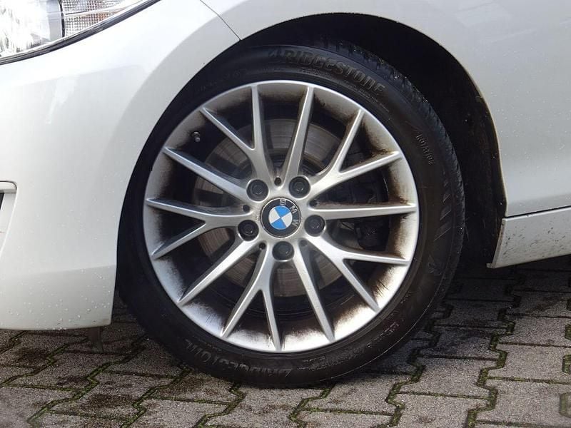 Gebraucht BMW 228 Advantage 245 PS (180 kW) 2015 Mineralweiß met. Cabrio