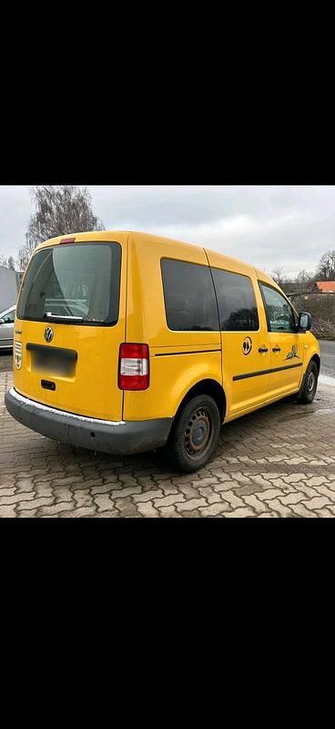 Second-hand VW Caddy 70 CP (51 kW) 2007 Galben Monovolum