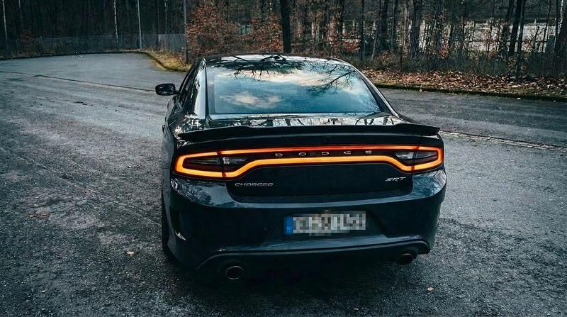 Gebraucht Dodge Charger 492 PS (361 kW) 2015 Schwarz Limousine