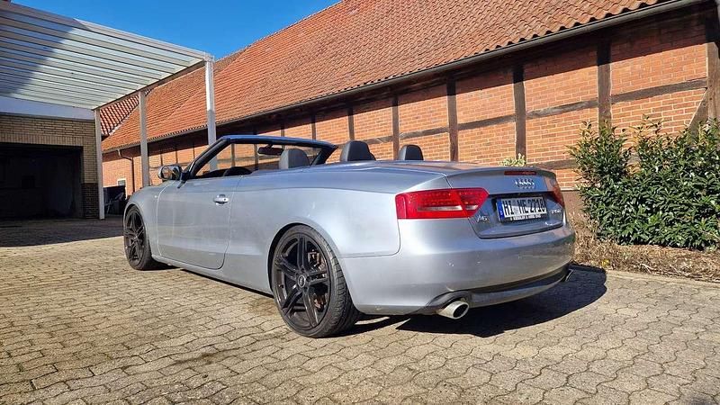 Gebraucht Audi A5 Cabriolet 211 PS (155 kW) 2010 Silber Cabrio
