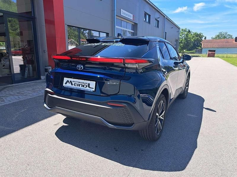 Gebraucht Toyota C-HR Team 223 PS (164 kW) 2024 Midnight teal metallic SUV