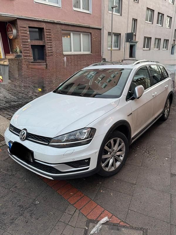 Weiß Gebraucht 2016 VW Golf VII Kombi | 9.000 € (Superpreis) - Bild 1/4