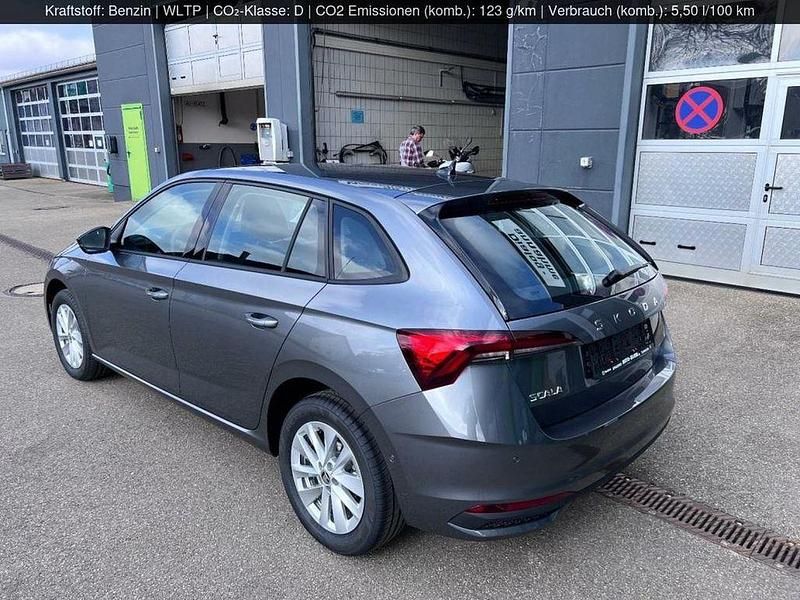 Gebraucht Skoda Scala Selection 116 PS (85 kW) 2024 Grau Kleinwagen