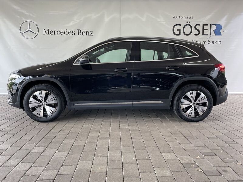Schwarz Gebraucht 2024 Mercedes EQA300 SUV | 36.790 € (Guter Preis) - Bild 1/4