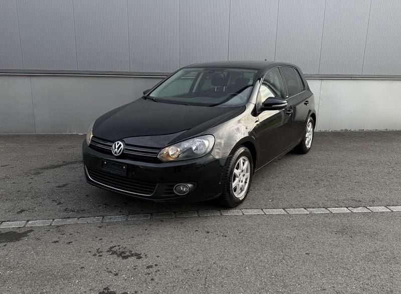 Gebraucht VW Golf VI Style 105 PS (77 kW) 2011 Schwarz Kleinwagen